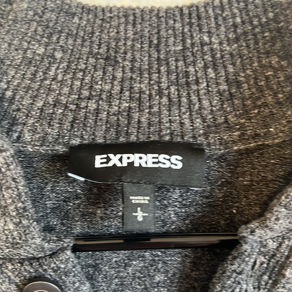 Express Size L Gray Lightweight Sweater - Picture 2 of 4